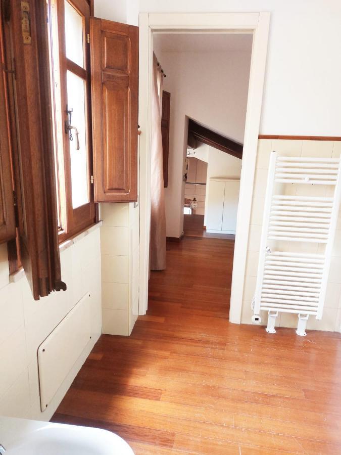 カリアリCasa Ginevraアパートメント エクステリア 写真