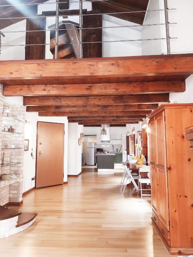 カリアリCasa Ginevraアパートメント エクステリア 写真