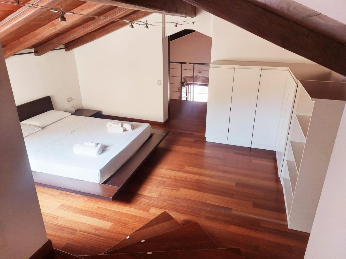カリアリCasa Ginevraアパートメント エクステリア 写真